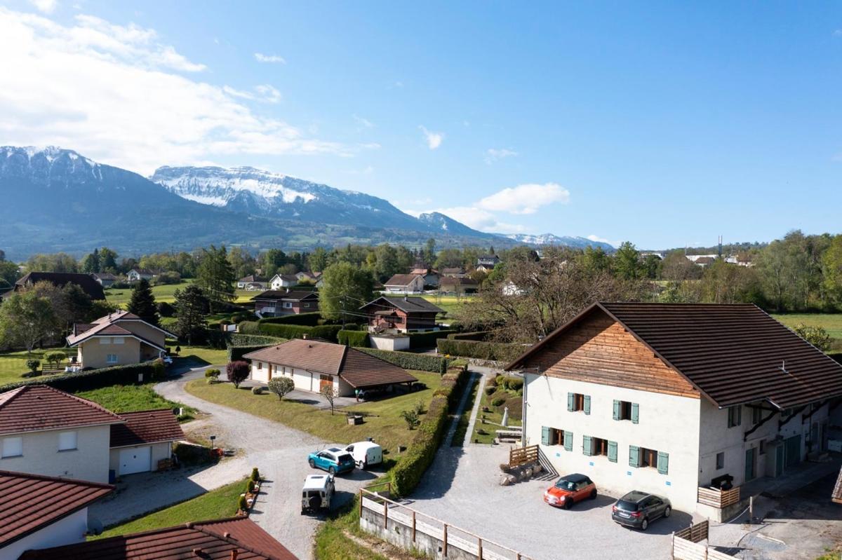 Hotel Le Charmagit à La Roche-sur-Foron Extérieur photo